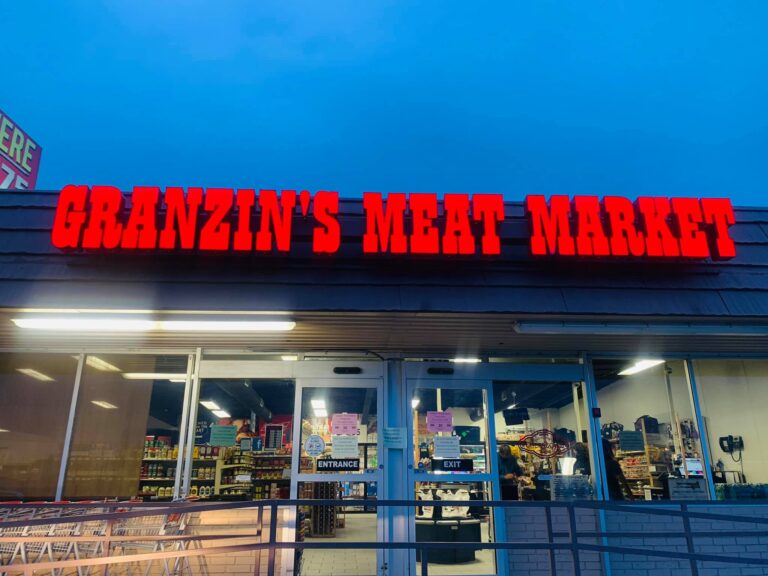 granzinsmeatmarketseguin logo 768x576